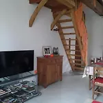 Aux Delices De Saleix Casa vacanze *