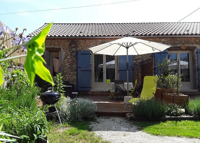 Aux Delices De Saleix 펜션